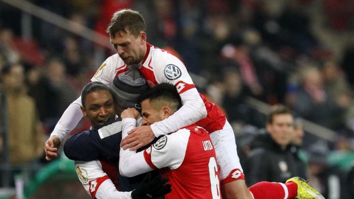 Trećeligaš u četvrtfinalu, Mainz eliminisao Stuttgart