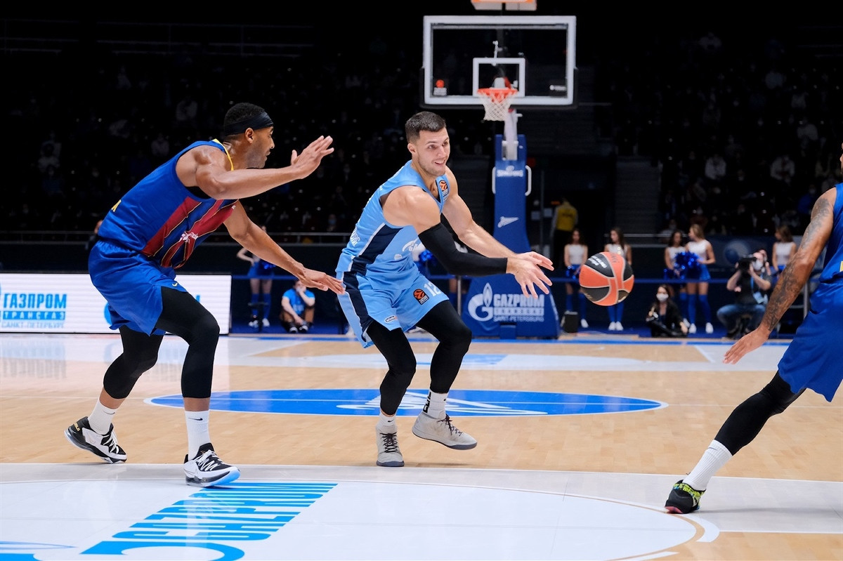 Sjajni Zenit nakon Efesa srušio i Barcelonu