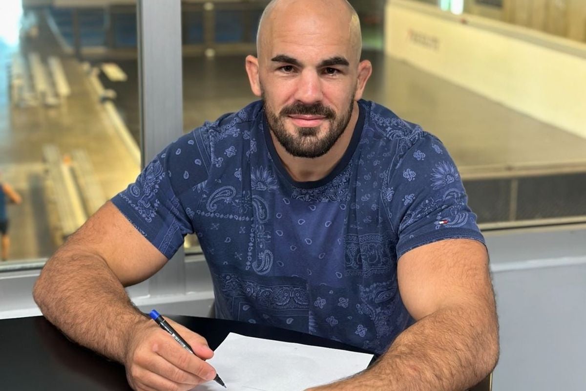 Još jedan veliki dan za hrvatski sport: Ivan Erslan potpisao za UFC! Još jedan veliki dan za hrvatski sport: Ivan Erslan potpisao za UFC!