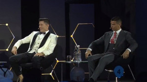 Ronaldo je ispao gospodin za sva vremena: Odbio nagradu i predao je Lewandowskom!