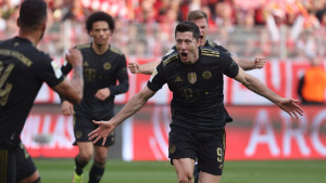Petarda Bayerna protiv Union Berlina, Dortmund pobijedio Koln