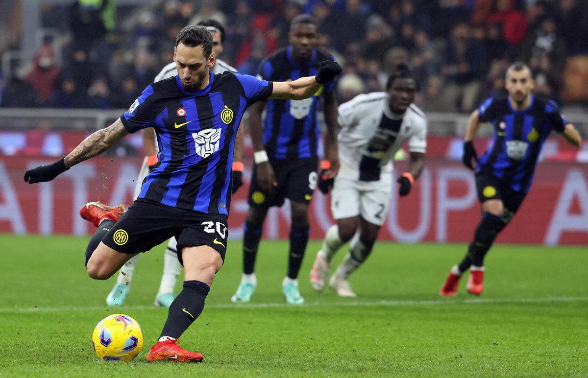 Mrtva trka Intera i Juvea se nastavlja: Udinese nije imao šanse na Meazzi