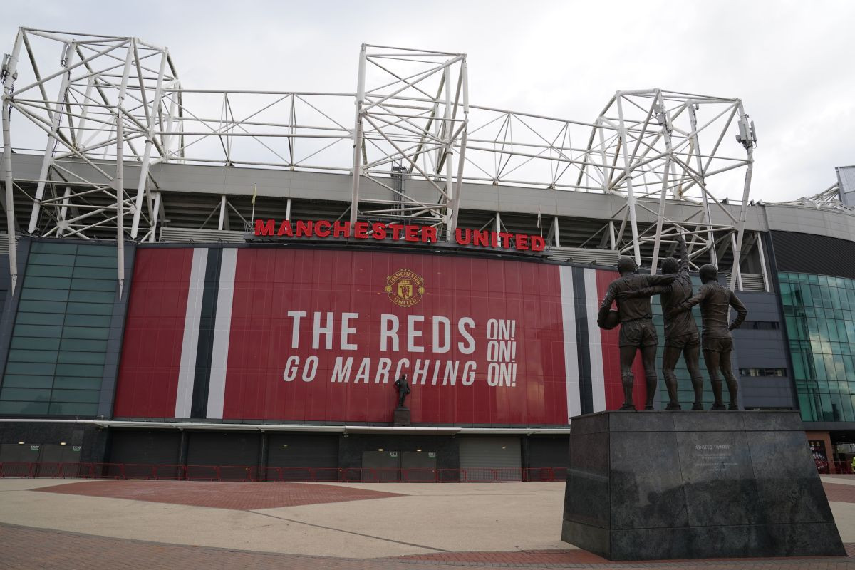 Određen novi termin za derbi Manchester United - Liverpool: Pakao čeka Crvene đavole!