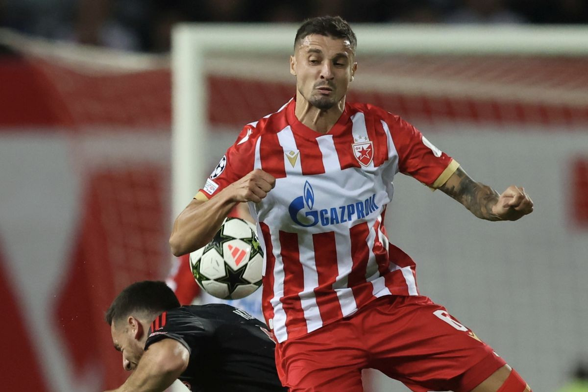 Krunić nije ni svjestan gdje je došao, zbog njega sve gori: "Uništio nas je Rade više nego Turke..." Krunić nije ni svjestan gdje je došao, zbog njega sve gori: "Uništio nas je Rade više nego Turke..."