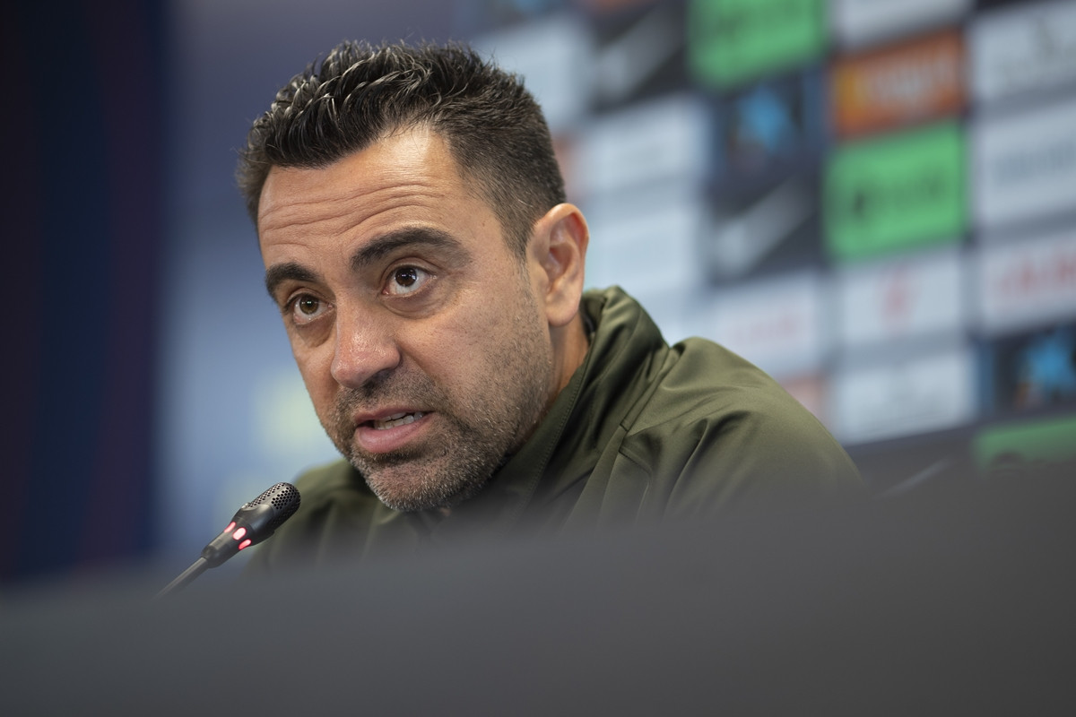 Xavi poslao snažnu poruku koja je odjeknula poslije finala Kupa Kralja, u njoj "bocnuo" Real Madrid Xavi poslao snažnu poruku koja je odjeknula poslije finala Kupa Kralja, u njoj "bocnuo" Real Madrid
