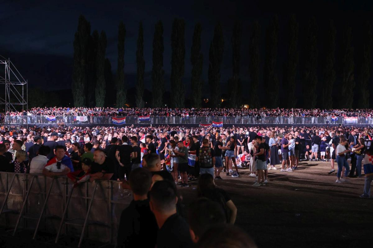 Drama zbog Thompsona! Među 150.000 i famozni Vatreni: "Horde ljudi dolaze, desit će se katastrofa"
