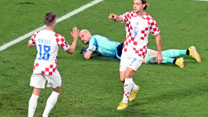 Hrvati su mu napunili mrežu, ali Borjan je pronašao način da isprovocira navijače Vatrenih