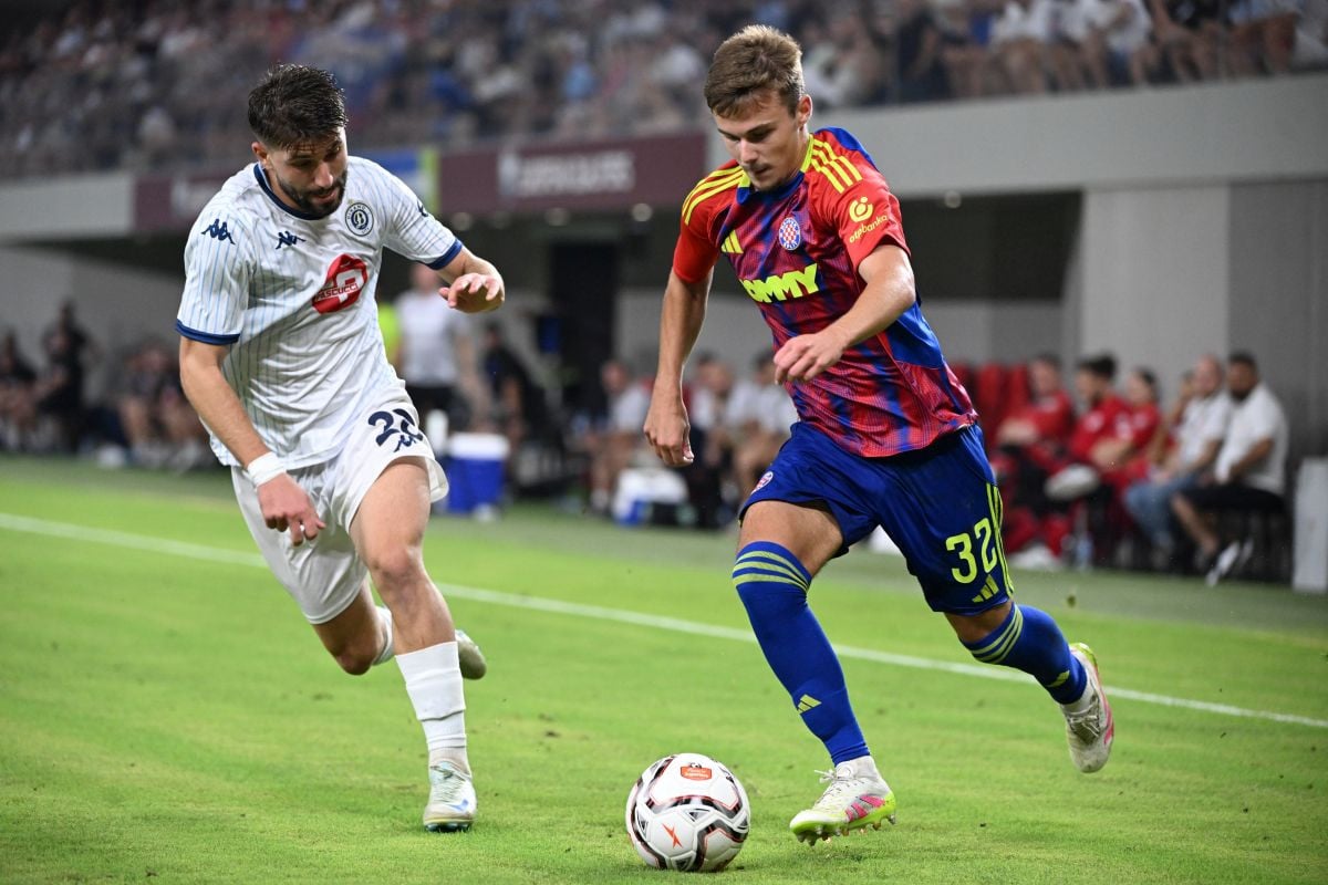 Andy Bara je 'zatresao' Poljud, ovo je najava milionskog transfera Hajduka Andy Bara je 'zatresao' Poljud, ovo je najava milionskog transfera Hajduka