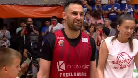 Marko Popović spektakularnim potezom završio karijeru!