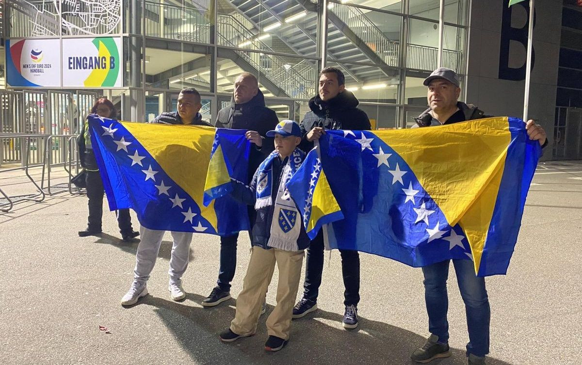 Bosna i Hercegovina se voli srcem i dušom: Dva sata do utakmice, navijači lagano okupiraju Mannheim
