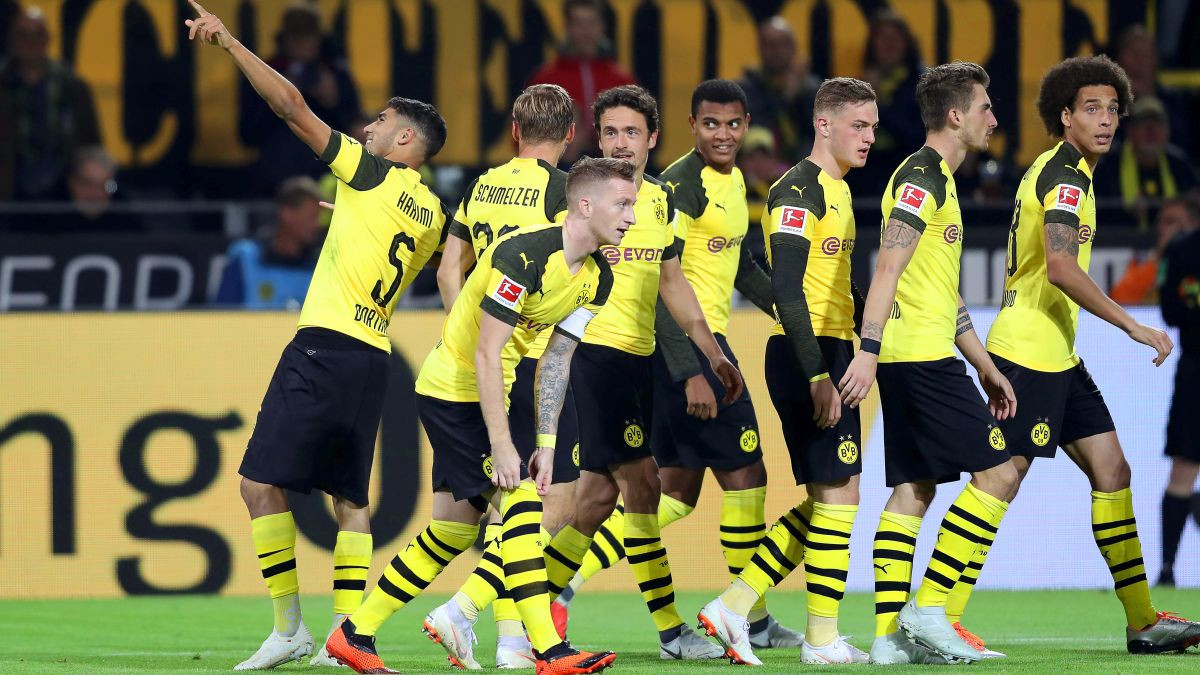 Borussia Dortmund zgadila život Nurnbergu 