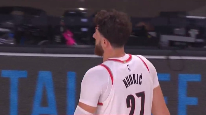 Nurkić vratio dres sa prezimenom usred utakmice