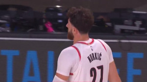 Nurkić vratio dres sa prezimenom usred utakmice