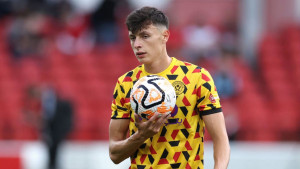 Ahmedhodžić ne igra za BiH ali čeka veliki transfer: Ljetos nisu željeli platiti 20 miliona sad hoće