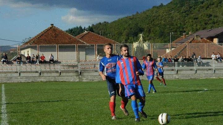 Derbi u Vojkovićima, Leotar dočekuje Velež