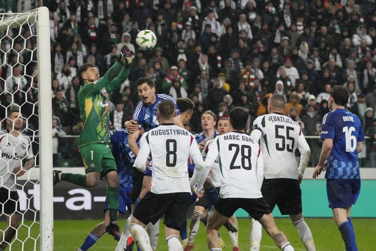 Slovenci ih pogurali i prvi put u historiji im omogućili dva kluba u Ligi prvaka Slovenci ih pogurali i prvi put u historiji im omogućili dva kluba u Ligi prvaka