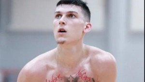 NBA zvijezdu zbog tetovaže uništavaju na društvenim mrežama: "Najgora tetovaža u historiji"