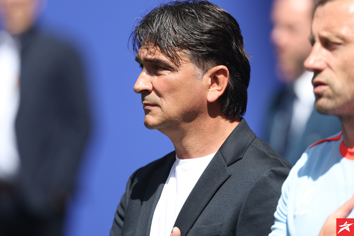 Dalić objavio spisak - Nema Vlašića, Sosa prekrižen jer ne igra, tu je i jedan debitant! Dalić objavio spisak - Nema Vlašića, Sosa prekrižen jer ne igra, tu je i jedan debitant!