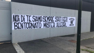 Allegrija po povratku u Torino dočekala poruka Juventusovih ultrasa