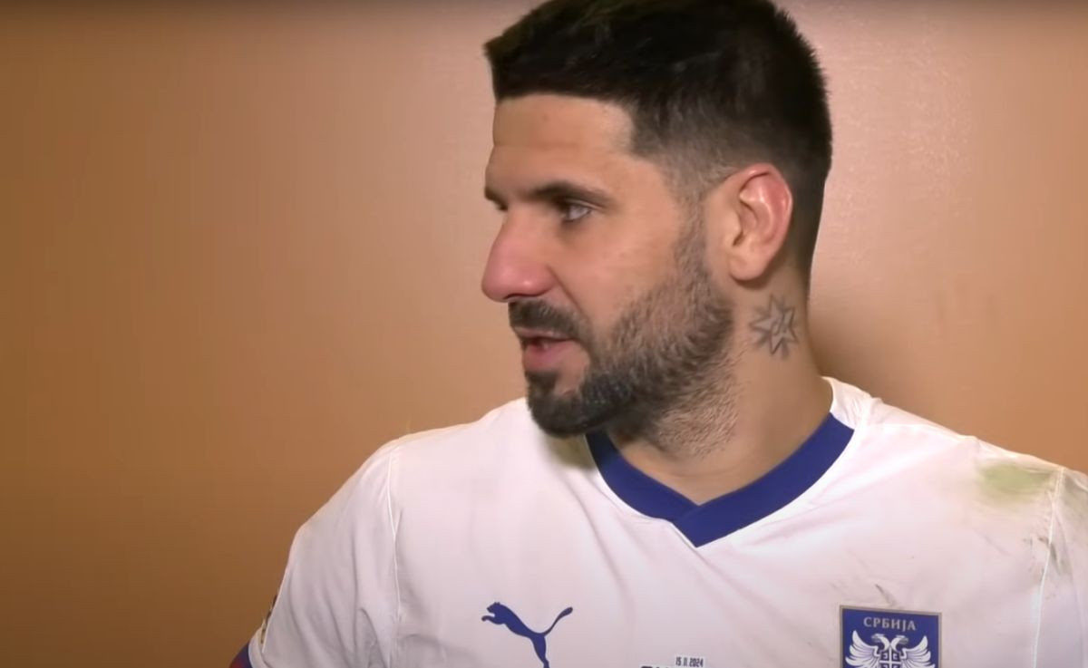 Švicarci raskrvarili Mitrovića, sve se vidjelo u mixed zoni, napadač odmah odredio svoju sudbinu! Švicarci raskrvarili Mitrovića, sve se vidjelo u mixed zoni, napadač odmah odredio svoju sudbinu!