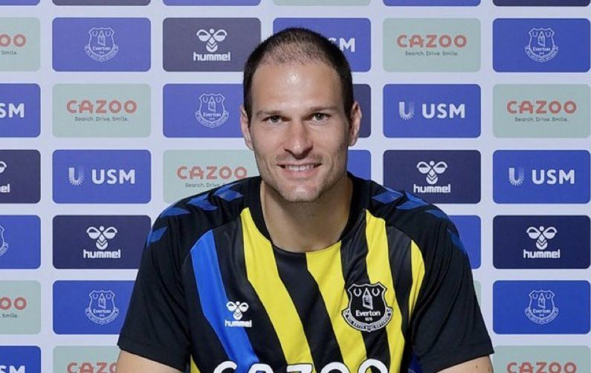 Benitez se našao u velikim problemima: Begović debituje za Everton u Premiershipu Benitez se našao u velikim problemima: Begović debituje za Everton u Premiershipu