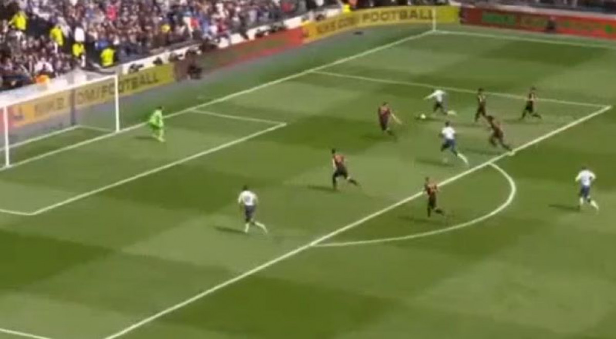 Može i bez Kanea: Tottenham za tri minute potopio Huddersfield