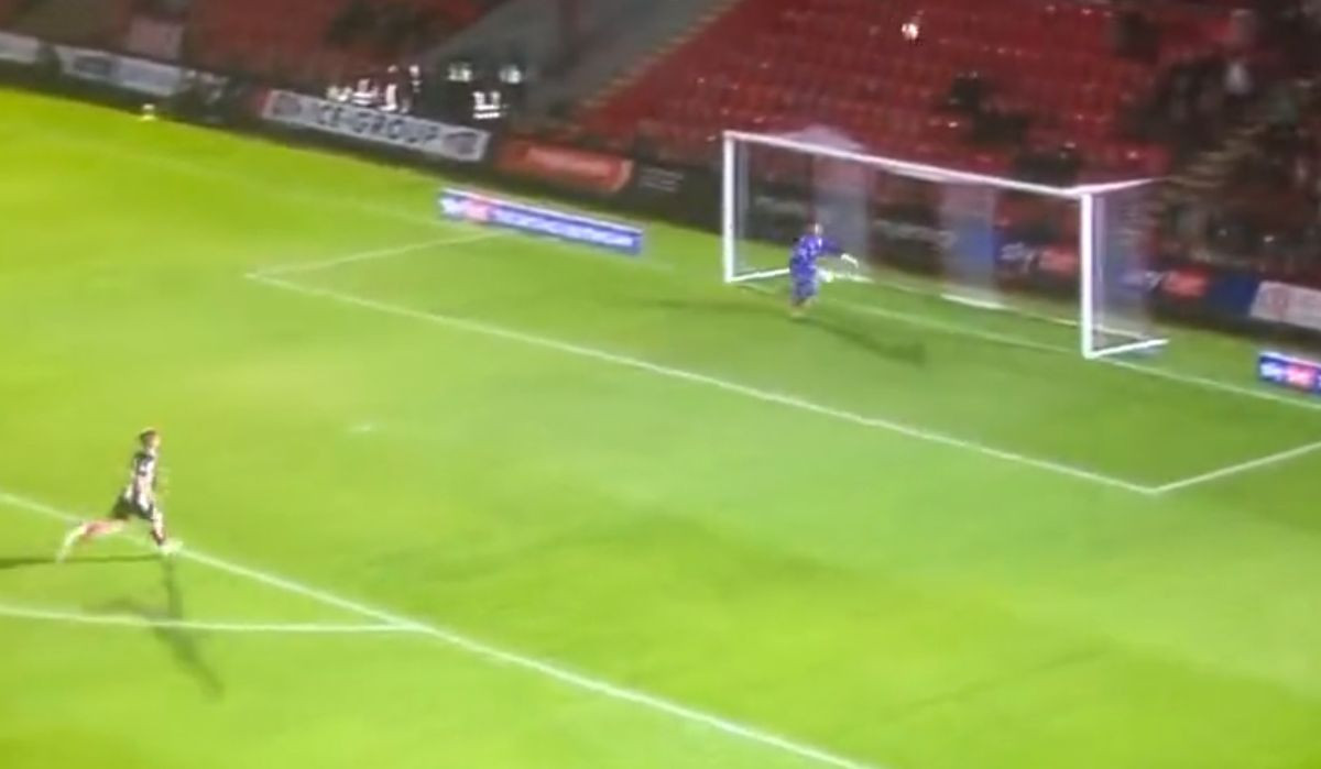 Autogol za pamćenje stiže iz Engleske Autogol za pamćenje stiže iz Engleske