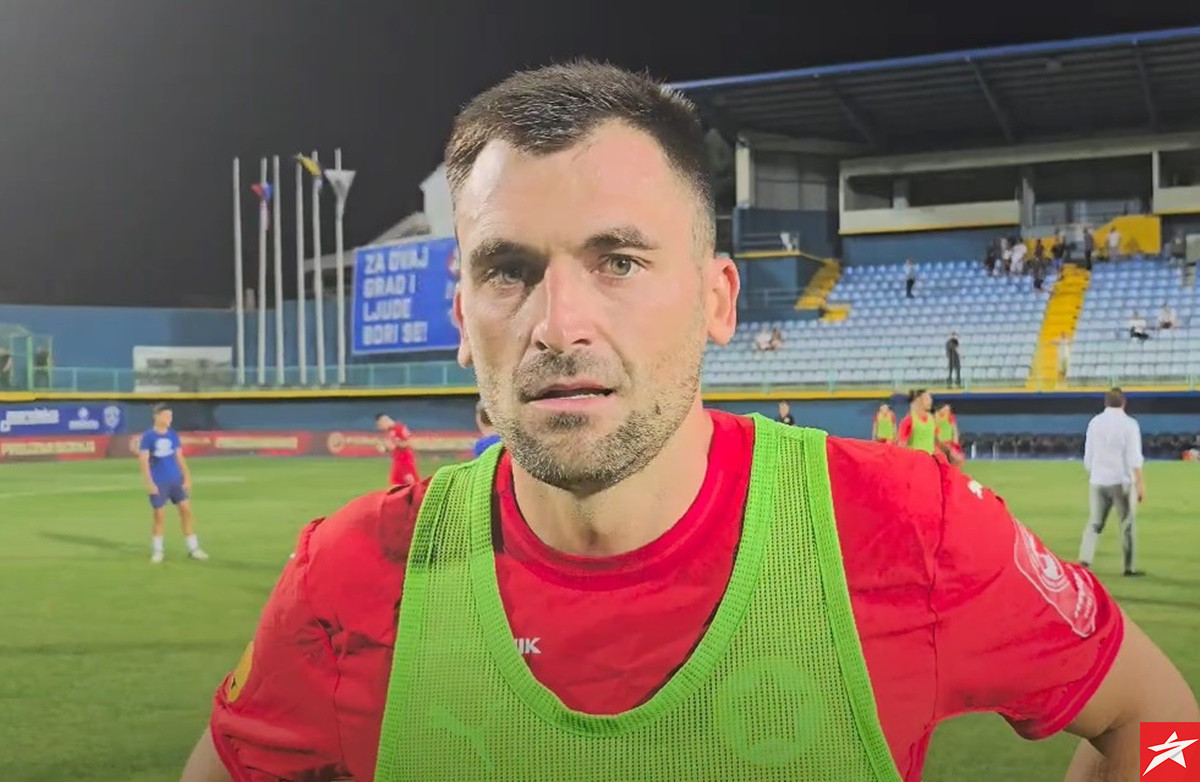 Kapiten Veleža poslije trijumfa na Pecari: "Niko ne zna šta smo prošli u tri dana, naklon do poda!" Kapiten Veleža poslije trijumfa na Pecari: "Niko ne zna šta smo prošli u tri dana, naklon do poda!"