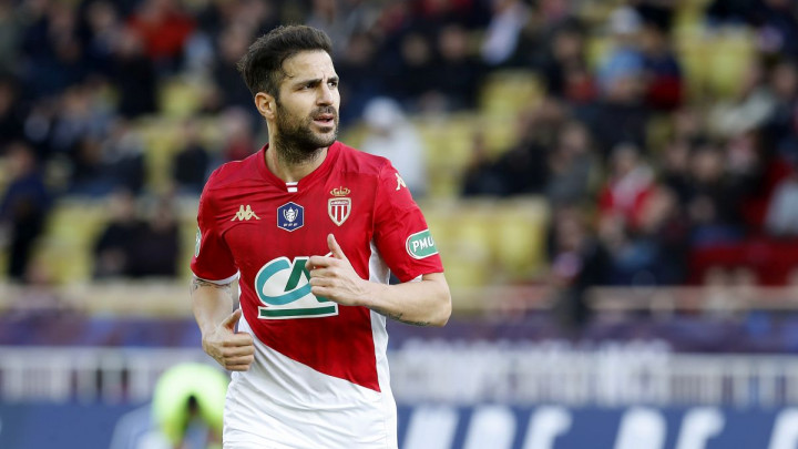 Monaco se želi riješti Fabregasa, a on im poslao brutalnu poruku putem Twittera
