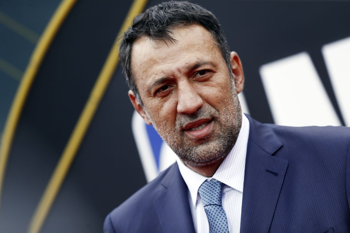 Vlade Divac uspješno operisan nakon jučerašnje saobraćajne nesreće u Crnoj Gori Vlade Divac uspješno operisan nakon jučerašnje saobraćajne nesreće u Crnoj Gori