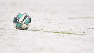 Počelo je: Utakmica u Bosni i Hercegovini odgođena zbog snijega!