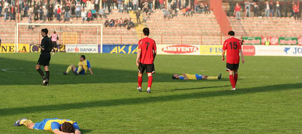 Derbi na Pecari, lider i fenjeraš u Mostaru