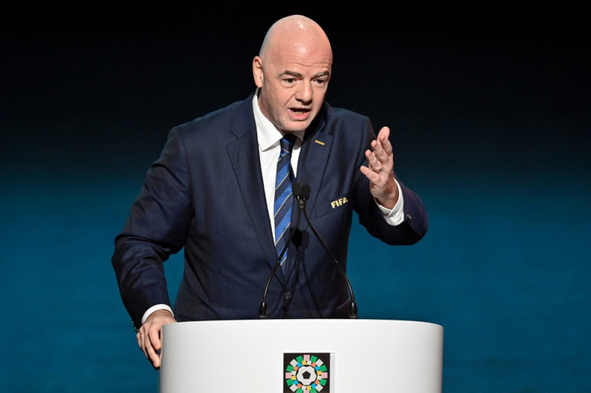 FIFA na udaru: U ime 100.000 fudbalera podnesena kolektivna krivična prijava FIFA na udaru: U ime 100.000 fudbalera podnesena kolektivna krivična prijava