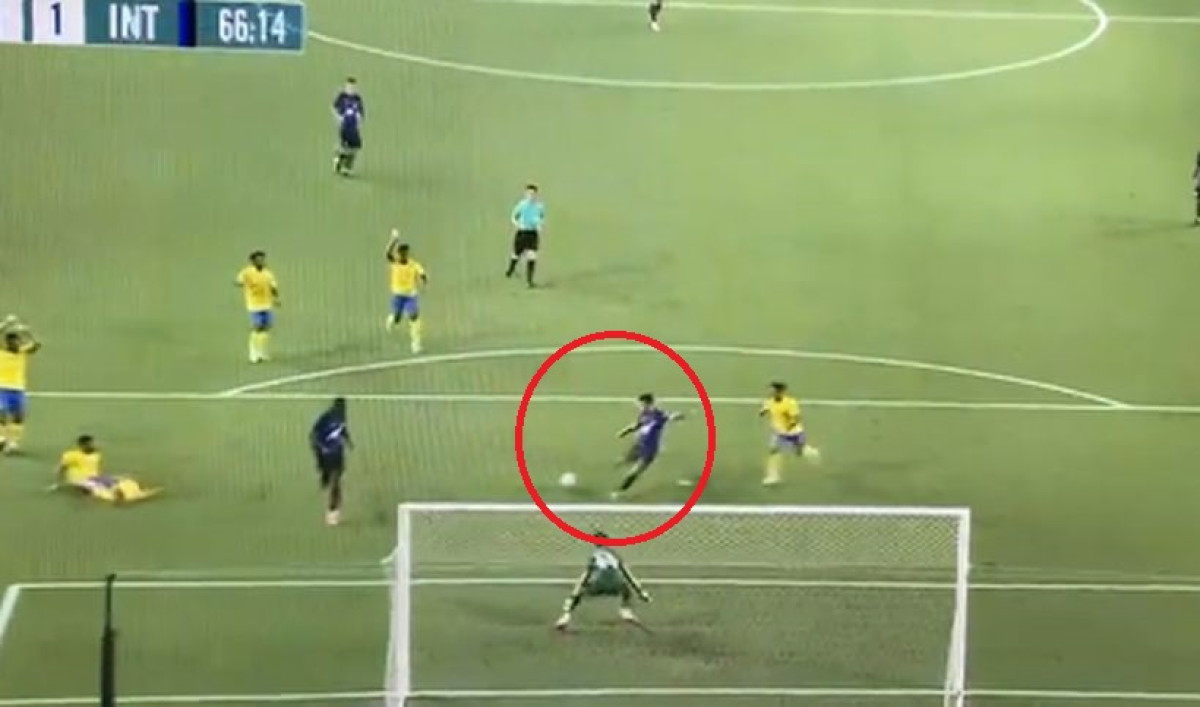 U Interu već plaču za Džekom: Niko ne može da vjeruje šta je promašio Lautaro U Interu već plaču za Džekom: Niko ne može da vjeruje šta je promašio Lautaro