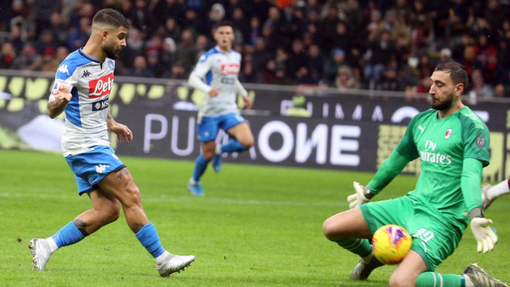 Napoli žestoko kaznio Insignea jer vjeruju da je on pokrenuo pobunu