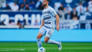 Na meti Sarajeva stoper koji je Igrao za BiH i Njemačku, a fudbalski kruh zarađuje u MLS-u