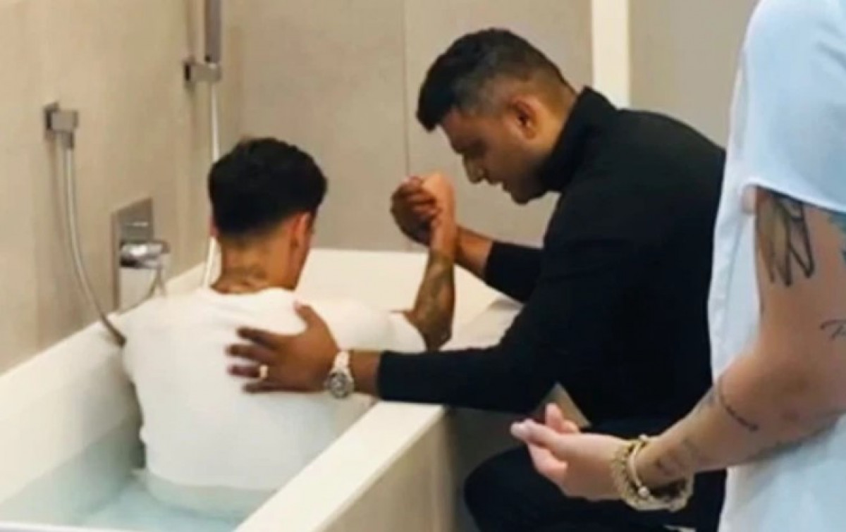 Philippe Coutinho u kupatilu obavio ceremoniju krštenja