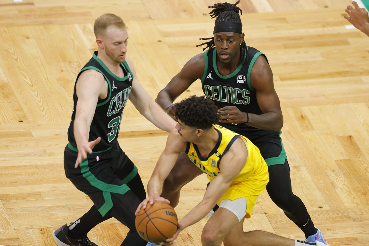 Boston Celticsi pomeli Indiana Pacerse i plasirali se u finale NBA lige - Postaju li najbolji ikad? Boston Celticsi pomeli Indiana Pacerse i plasirali se u finale NBA lige - Postaju li najbolji ikad?
