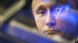Borac polomljen i u bolovima diže glavu, a iznad njega stoji Putin - Ubrzo mu je račun bio pun