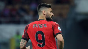 Nikome nije bilo jasno zašto Giroudu na dresu piše "Viviane", razlog je oduševio svijet