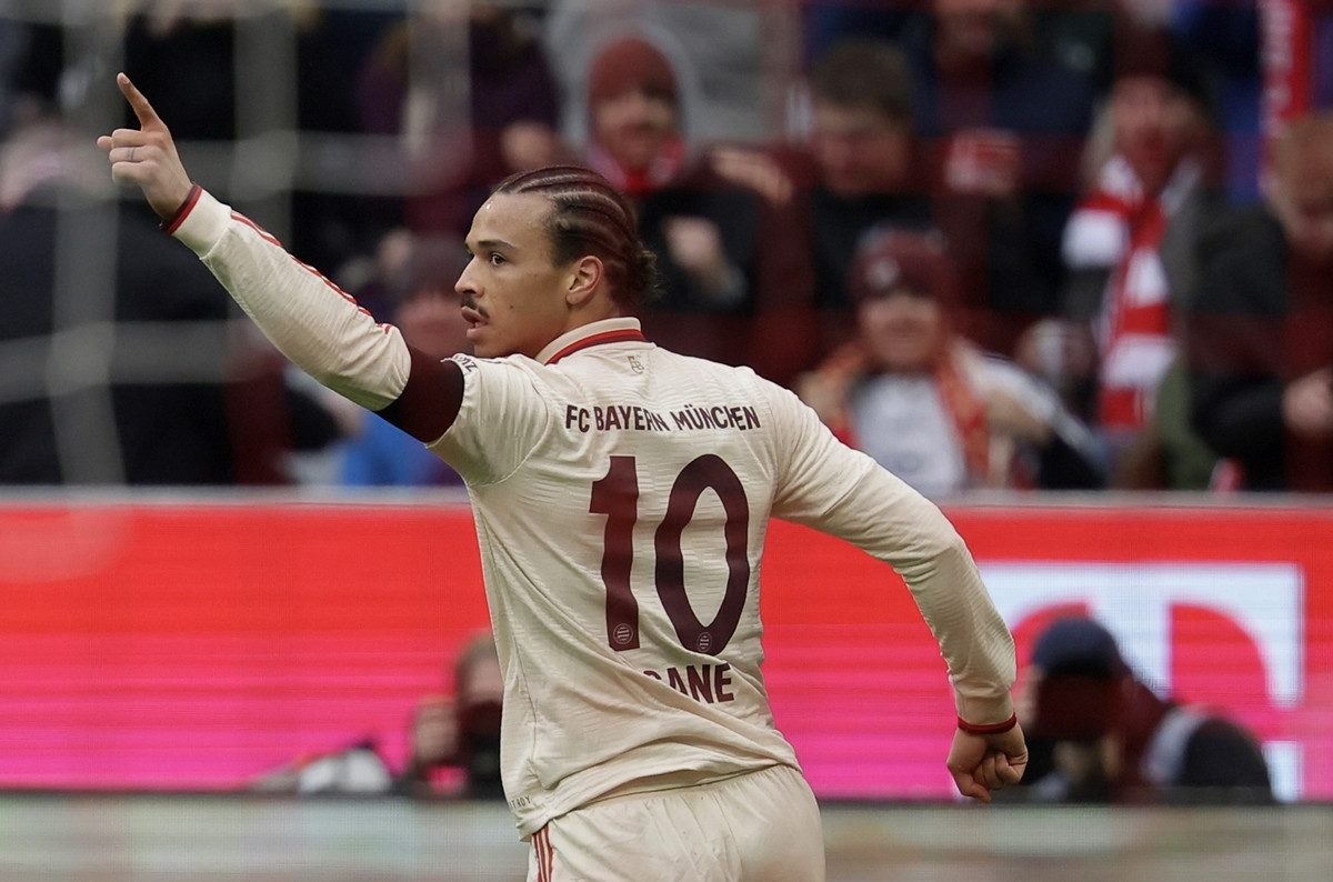 Leroy Sane na pragu povratka na Ostrvo: Poznato ko je glavni favorit za njegovo dovođenje! Leroy Sane na pragu povratka na Ostrvo: Poznato ko je glavni favorit za njegovo dovođenje!