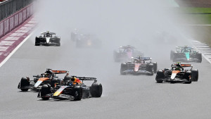 McLaren u svom filmu, ali Nico Hulkenberg je prva priča na Silverstoneu