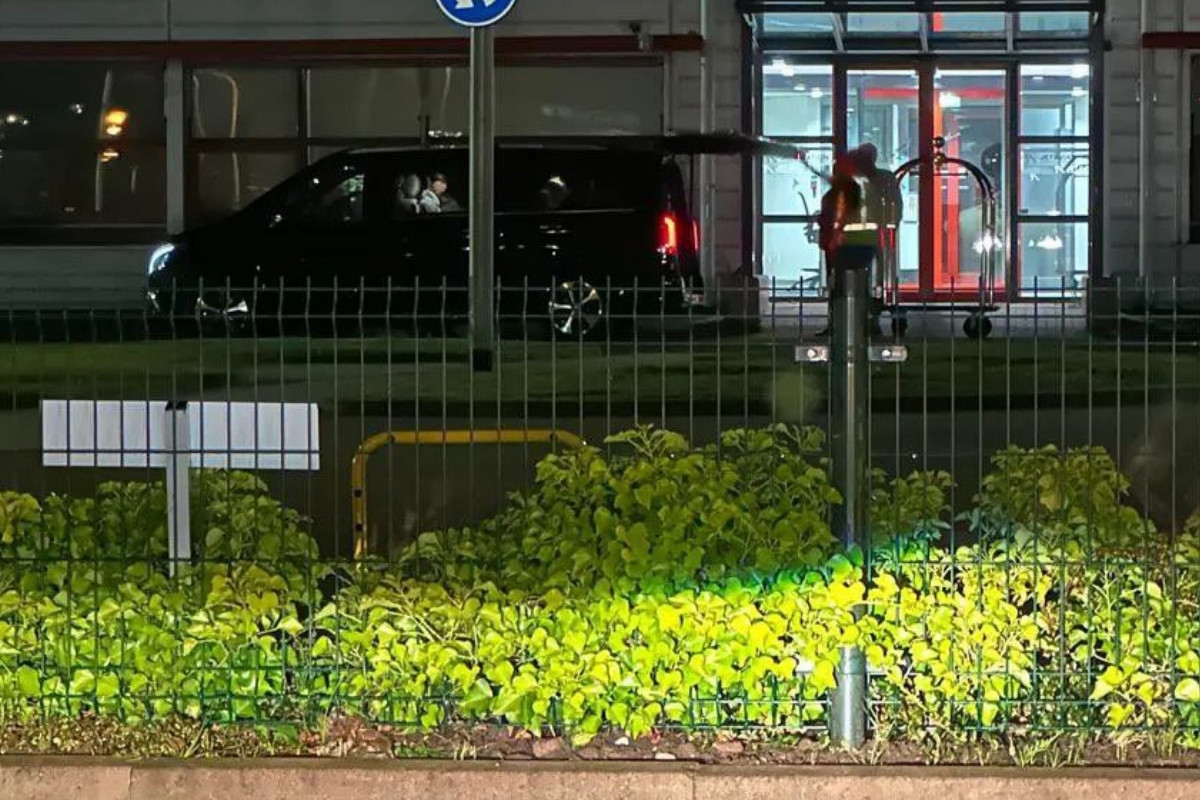 Ahmedhodžić snimljen na aerodromu: Potpisuje za nizozemskog velikana