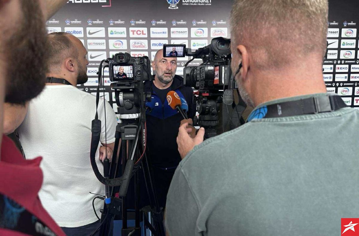 Bećiragić pred Gruziju: "Pobijediće onaj ko bude pravio manje gluposti!" Bećiragić pred Gruziju: "Pobijediće onaj ko bude pravio manje gluposti!"
