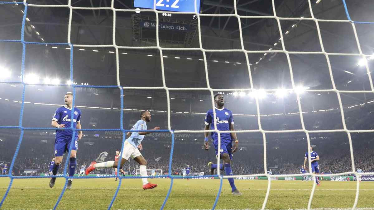Kako je omaleni Sterling "otpuhao" defanzivca Schalkea i donio pobjedu Cityju
