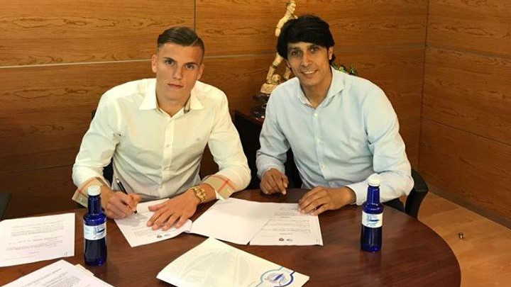 Demirović potpisao novi ugovor s Alavesom