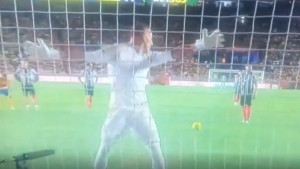 Nestvarne scene u Meksiku: Golman okrenuo Ramosu leđa kod penala, a onda čudo Tigresa!