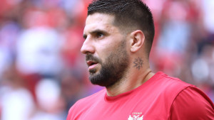 Ma, kakav Real Madrid: Aleksandar Mitrović u crno-bijelom dresu i plata koja se na dobija svaki dan