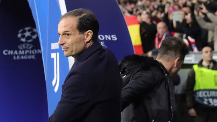 Allegri nakon uvreda "nestao" s društvenih mreža