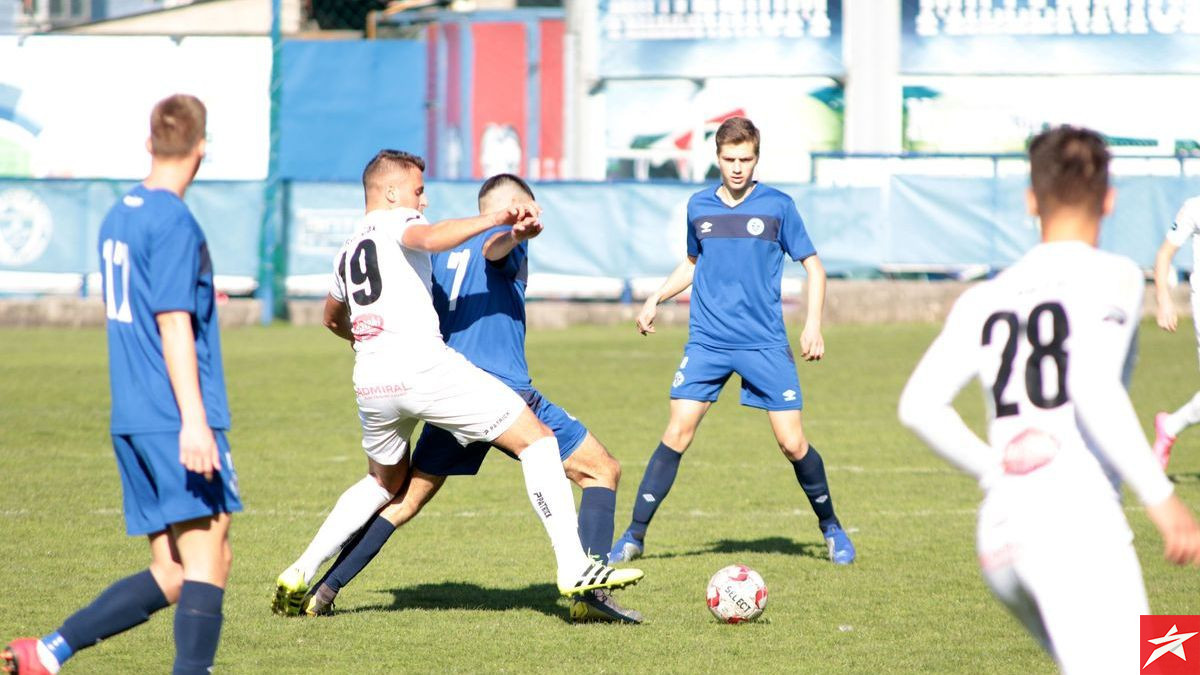 Juniori FK Željezničar i FK Sloboda podijelili bodove